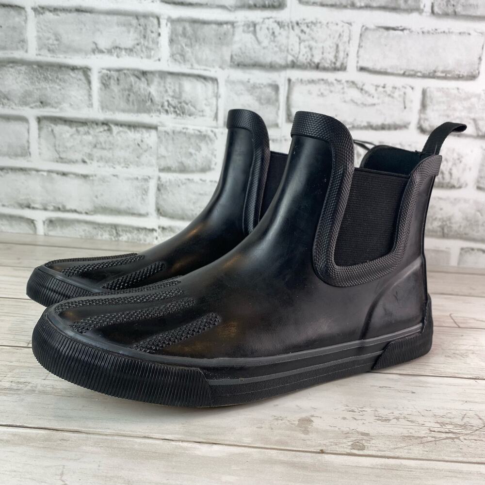Columbia Black Ankle Boots